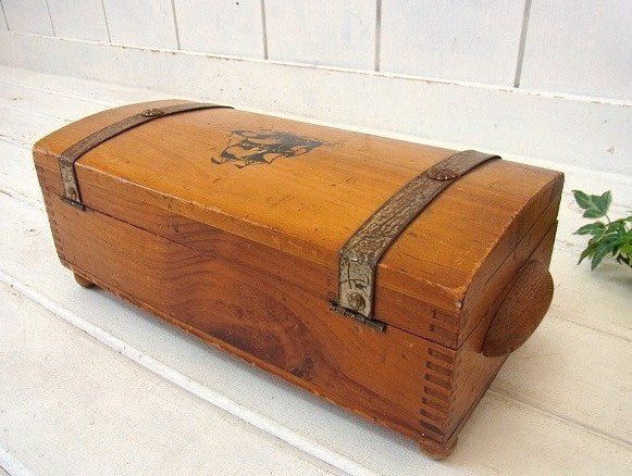 海賊の宝箱・小さなアンティーク・ウッドボックス/木箱/ジュエリーボックス USA
