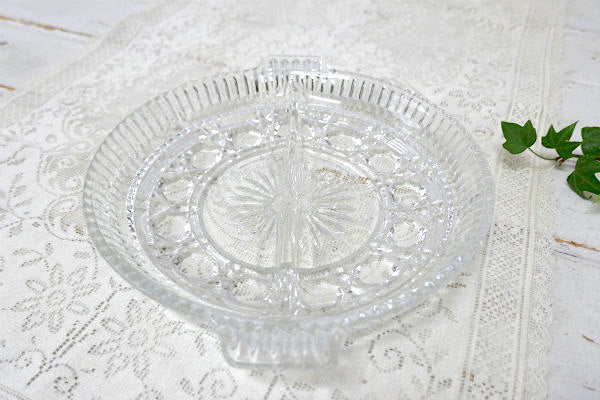 インディアナグラス 花柄 プレスガラス 仕切り付き ヴィンテージ トレイ サービングディッシュ 皿