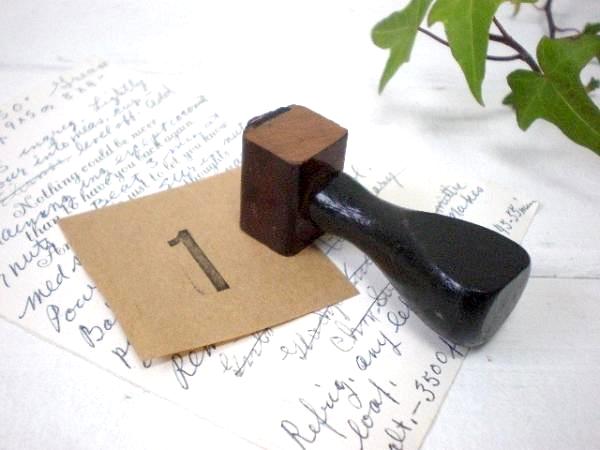 【ナンバー・1・数字】木製・スタンプ・文房具・ステーショナリー・アンティーク&ヴィンテージ