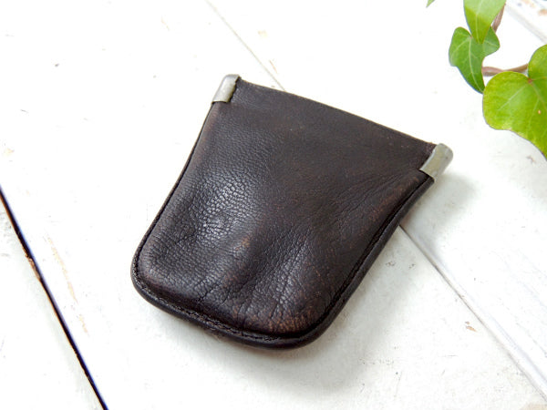 【黒革・レザー・バネ口】USA・ヴィンテージ・キーケース・古い鍵2本付き/アメ車