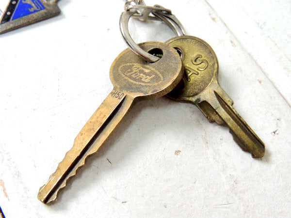 FORD・フォード ヴィンテージ・アドバタイジング・USA・キーホルダー・真鍮製・鍵2本・アメ車