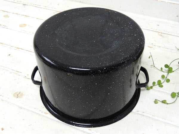 【黒色・ホーロー製】ヴィンテージ・両手鍋・深鍋・寸胴・クッキングポット・キャンプ・アウトドア