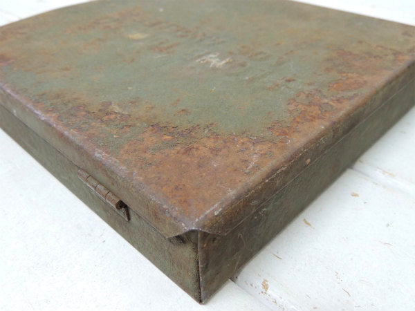 【PLOMB TOOL】ロサンゼルス・メタル製・仕切り付き・ヴィンテージ・工具ケース・ツールケース