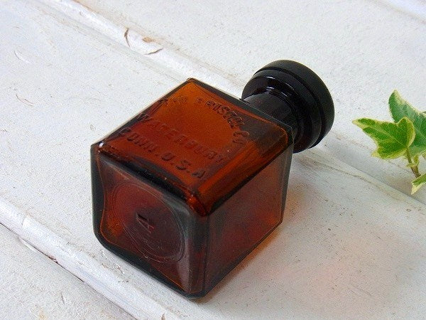 【BRISTOL RECORDER INK】小さなアンティーク・インクボトル・インク瓶・USA