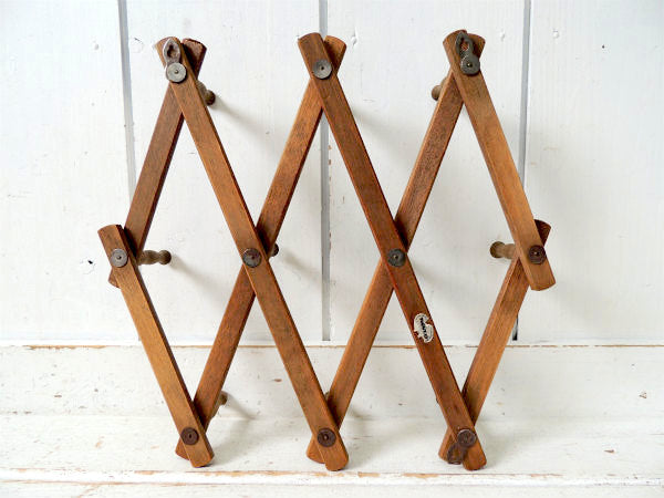 【NEVCO】ジャバラ式・木製・アンティーク・ハットラック・コートフック・インテリア