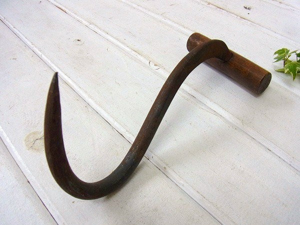 【シャビーなアイアン製】アンティーク・フック・農具・ストローフック・USA・道具