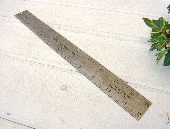 【BATES NATIONAL RULE】メタル製・ヴィンテージ・ルーラー/定規/ものさし USA