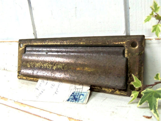 ゴールドトーン・メタル製・アンティーク・レタースロット・郵便受け・ポスト・USA