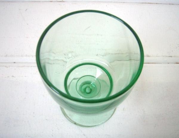 【グリーン硝子】ウランガラス・小さなヴィンテージ・ワイングラス・USA・デザイン・ガラス工芸