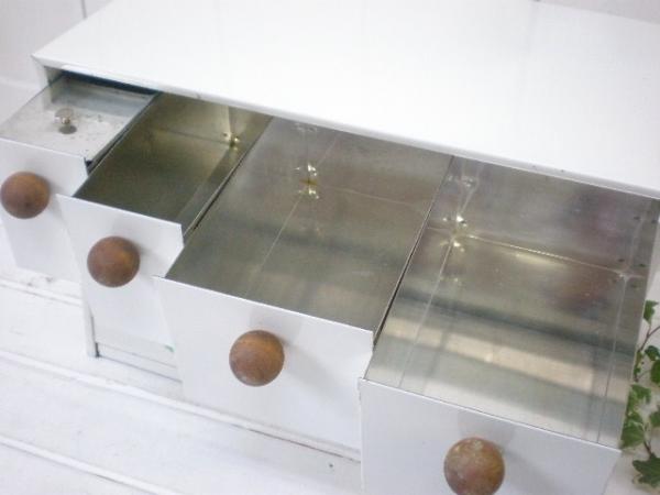 USA　キノコ柄・TIN製ブレッドケース&コンテナ