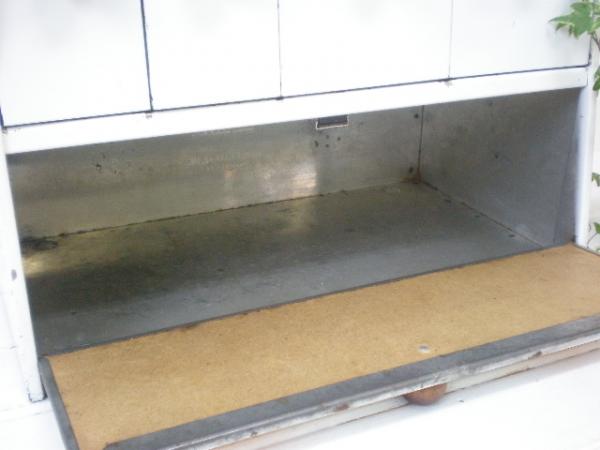 USA　キノコ柄・TIN製ブレッドケース&コンテナ