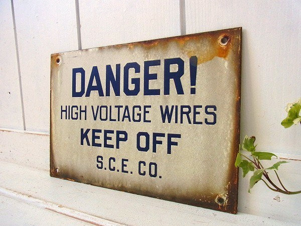 【DANGER/危険!】ホーロー製・ヴィンテージ・両面サインプレート/看板 USA