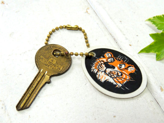 US エッソ ESSO タイガー・1960s・アドバタイジング・ビンテージ・キーホルダー KEY