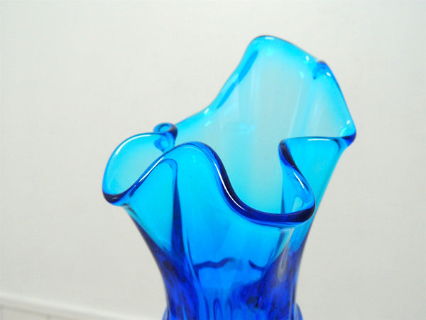 【USA・ブルーガラス】素敵なデザイン・アンティーク・花瓶・フラワーベース・花器・コバルトブルー