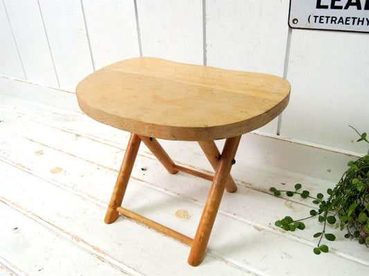 Nevco 木製・ヴィンテージ・フォールディング スツール・折り畳み イス・ローチェア・アウトドア