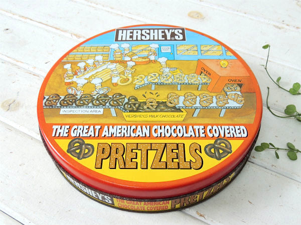 【HERSHEY'S】ハーシーチョコレート×プレッツェル・ヴィンテージ・ティン缶/ブリキ缶 USA