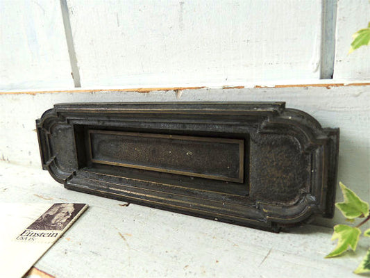 アール・デコ・お洒落な重厚感あるデザイン・アンティーク・レターポスト レタースロット・郵便受け