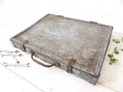 【PAKOBOX/工業系デザイン】メタル製・ビンテージ・ツールボックス/工具箱・ケース・ハンドル付き