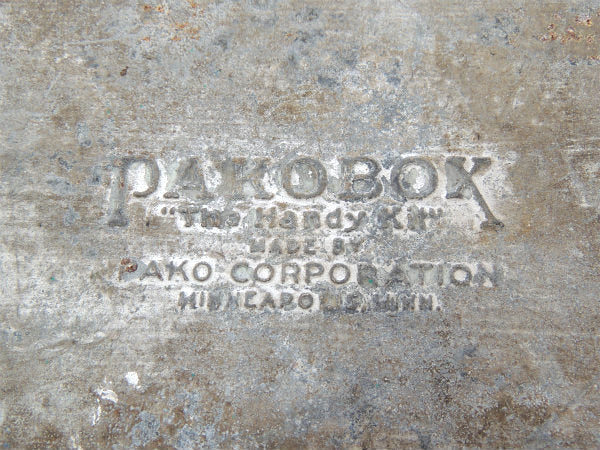 【PAKOBOX/工業系デザイン】メタル製・ビンテージ・ツールボックス/工具箱・ケース・ハンドル付き