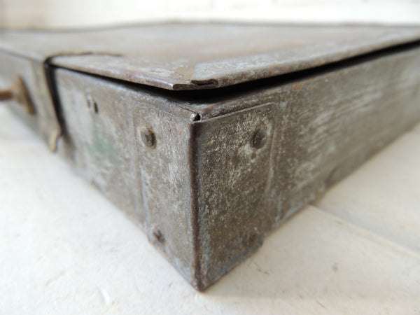 【PAKOBOX/工業系デザイン】メタル製・ビンテージ・ツールボックス/工具箱・ケース・ハンドル付き