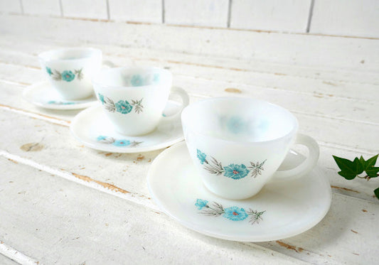 Fire King ファイヤーキング ボニーブルー 花柄 ヴィンテージ カップ&ソーサー 食器