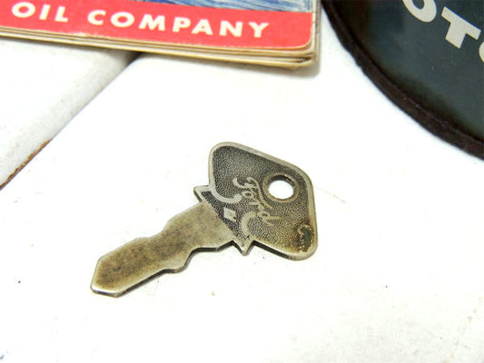 Ford フォード KEY 鍵 アメ車 ヴィンテージ・自動車 キー USA モーター系