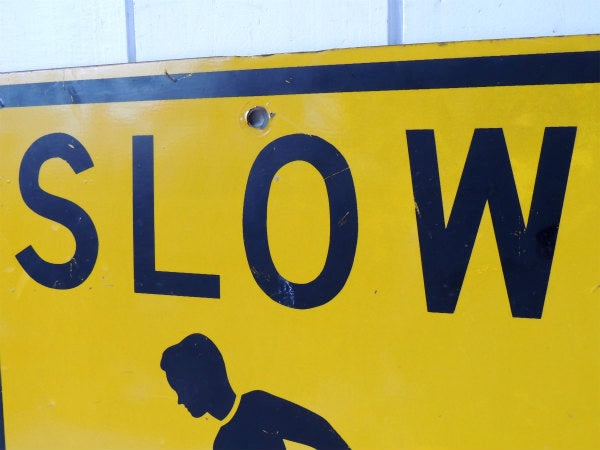 SLOW・CHILDREN AT PLAY ヴィンテージ・ストリートサイン・看板・道路標識・USA