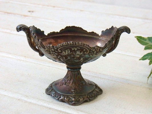 ピューター製・脚付きの小さなアンティーク・トレイ/小物入れ