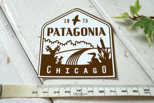 【patagonia・パタゴニア】シカゴ USA 限定・非売品・ステッカー・鹿・町並み・アウトドア