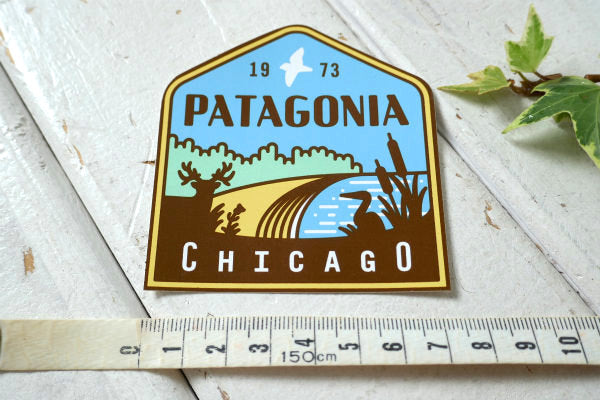 1973 patagonia・パタゴニア・シカゴ・限定 ステッカー USA 鹿 町並み カラフル