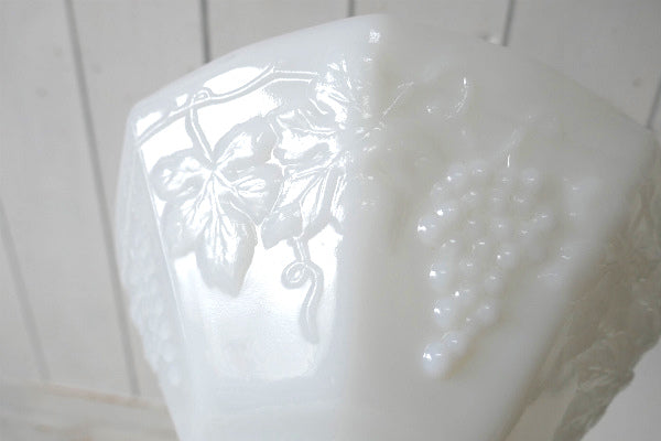 アンカーホッキング ぶどう柄 ミルクガラス 8角形 脚付き 60's ヴィンテージ フルーツボウル