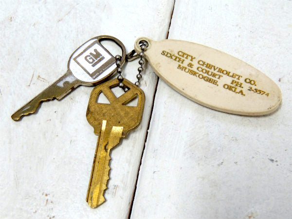 【1960's~・インパラ・IMPALA・シボレー】ヴィンテージ・キーホルダー・古鍵2本付き