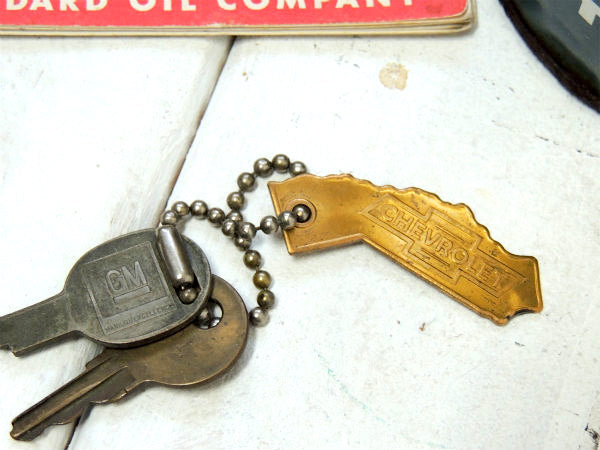 CHEVROLET・CA・LA シボレー・自動車・カリフォルニアモチーフ・キーホルダー&鍵2本付き