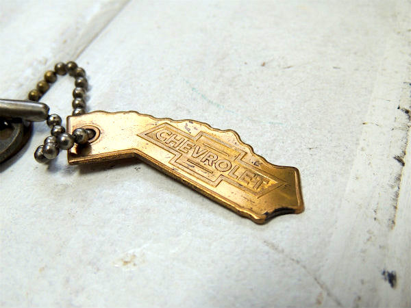 CHEVROLET・CA・LA シボレー・自動車・カリフォルニアモチーフ・キーホルダー&鍵2本付き