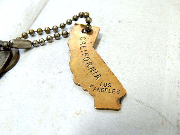 CHEVROLET・CA・LA シボレー・自動車・カリフォルニアモチーフ・キーホルダー&鍵2本付き