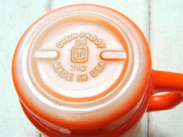 【Fire King】ファイヤーキング・オレンジ色・スタッキング・マグカップ・USA