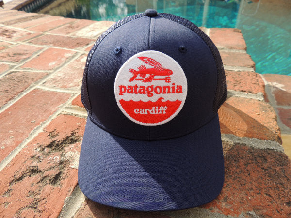 【Patagonia】パタゴニア・カーディフ限定・キャップ&ステッカー1枚/ネイビー