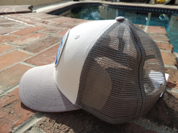 【パタゴニア・Flying-Fish】カーディフ限定・キャップ&ステッカー1枚/WHI