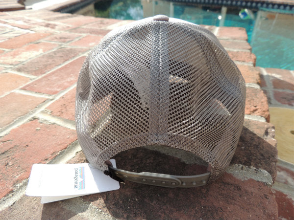 【パタゴニア・Flying-Fish】カーディフ限定・キャップ&ステッカー1枚/WHI