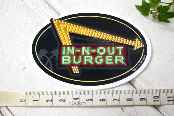 In-N-Out Burger インアンドアウトバーガー ハンバーガー 看板 ネオンサイン柄 限定 ステッカー シール USA