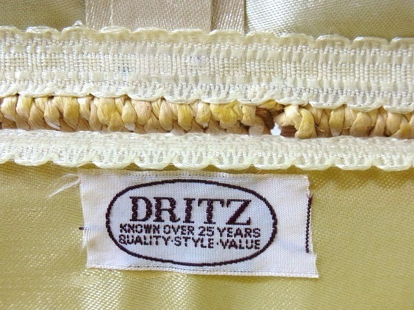 【DRITZ】クリーム色・2段式・ヴィンテージ・ソーイングボックス/裁縫箱/手芸