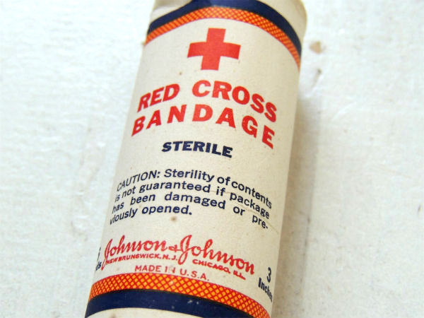ジョンソン&ジョンソン 紙箱 メディスン パッケージ USA アメリカ赤十字社