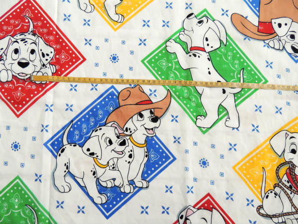 【101匹わんちゃん】ディズニー・バンダナ柄・ヴィンテージ・カーテン/生地