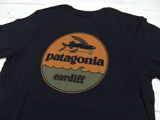 【Patagonia】パタゴニア・カーディフ限定・Tシャツ&ステッカーetc1枚付き/ブラック