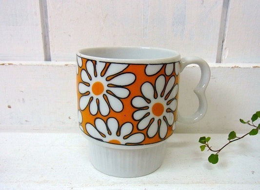 花柄　陶器製・ヴィンテージ・スタッキング・マグカップ