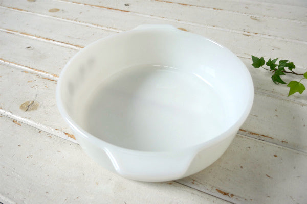 Dynaware PYR-O-REY ミルクガラス製 花柄 ヴィンテージ キャセロール 耐熱容器