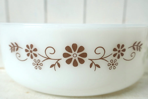 Dynaware PYR-O-REY ミルクガラス製 花柄 ヴィンテージ キャセロール 耐熱容器