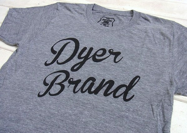 【DYER BRAND】ダイアーブランド・筆記体ロゴ・Tシャツ&ステッカー1枚付き/S/グレー