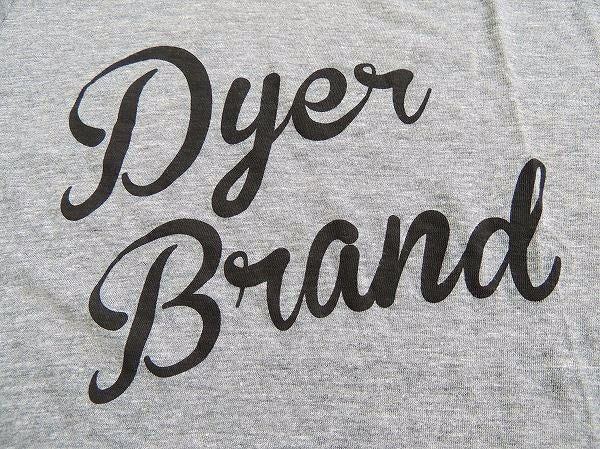 【DYER BRAND】ダイアーブランド・筆記体ロゴ・Tシャツ&ステッカー1枚付き/S/グレー