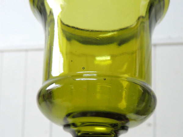 【ミッドセンチュリー】グリーンアンバー・USAガラス製・ヴィンテージ・フラワーベース・花瓶・脚付き